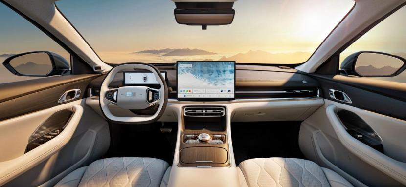 银河A7：电混家轿的空间与舒适