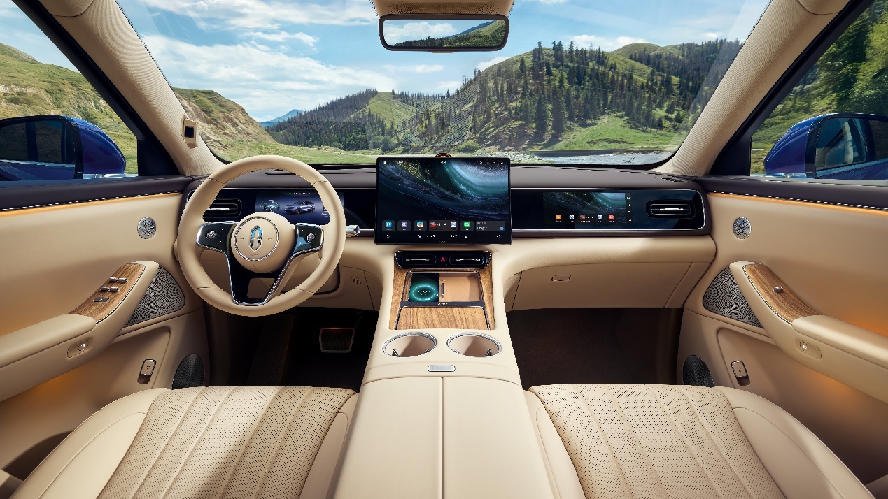 1小时小订破10万台 全新问界M7以“全维进化”引爆热潮